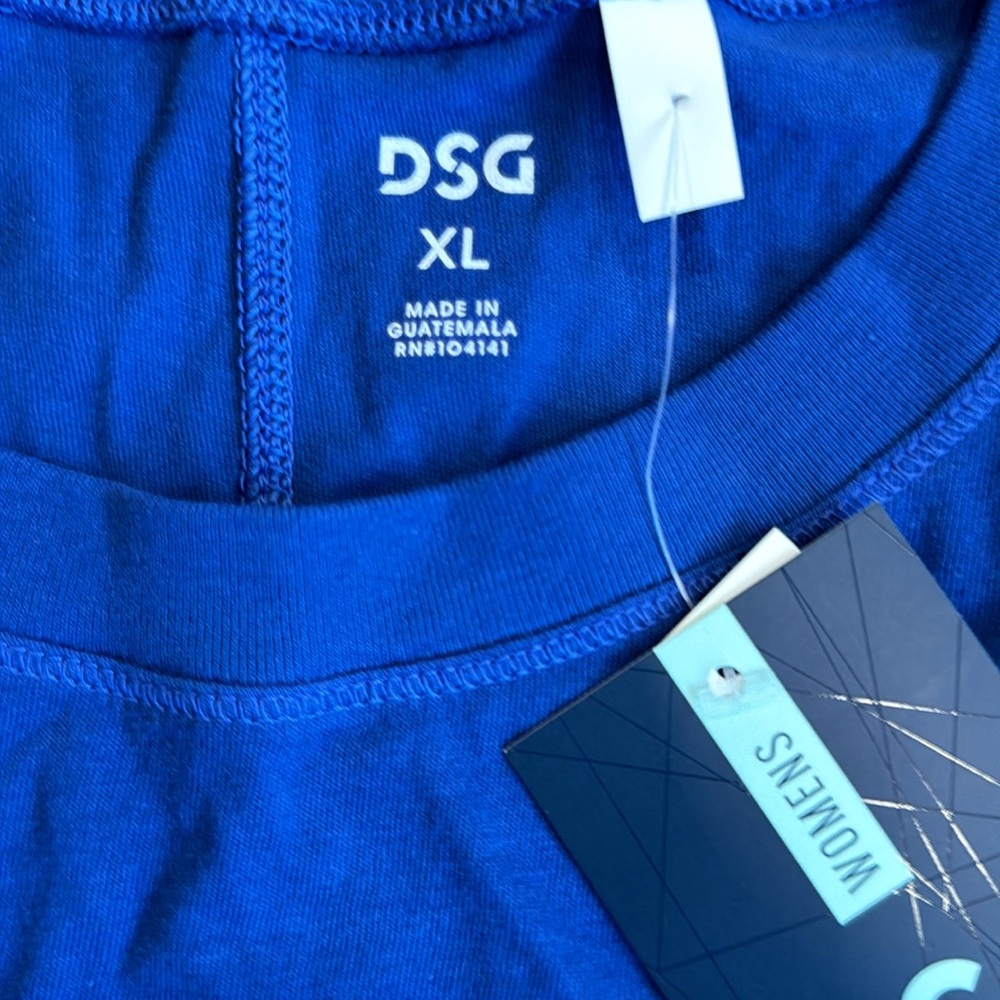 NWT Women’s XL Retro Muscle Tank DSG Cobalt Punch - Picture 5 of 12
